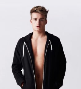 man-wear-black-hoodie Black Hoodie