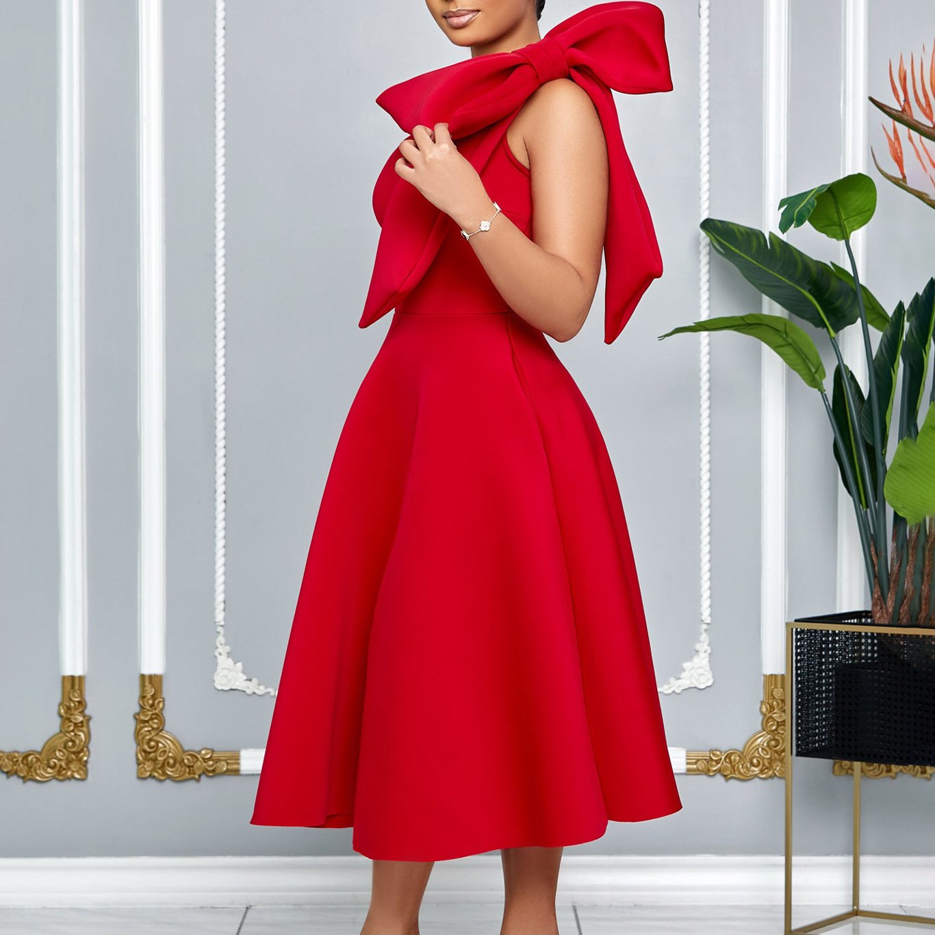 Valentines Day Fashionable Solid-Color Sexy Evening Gown For Women - Image 4